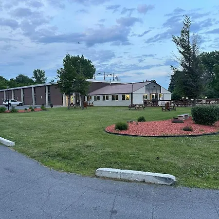 Continental Inn By Oyo Watertown Ny I-81